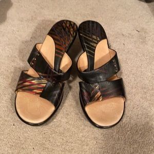 Sofft slides.  Black multi.